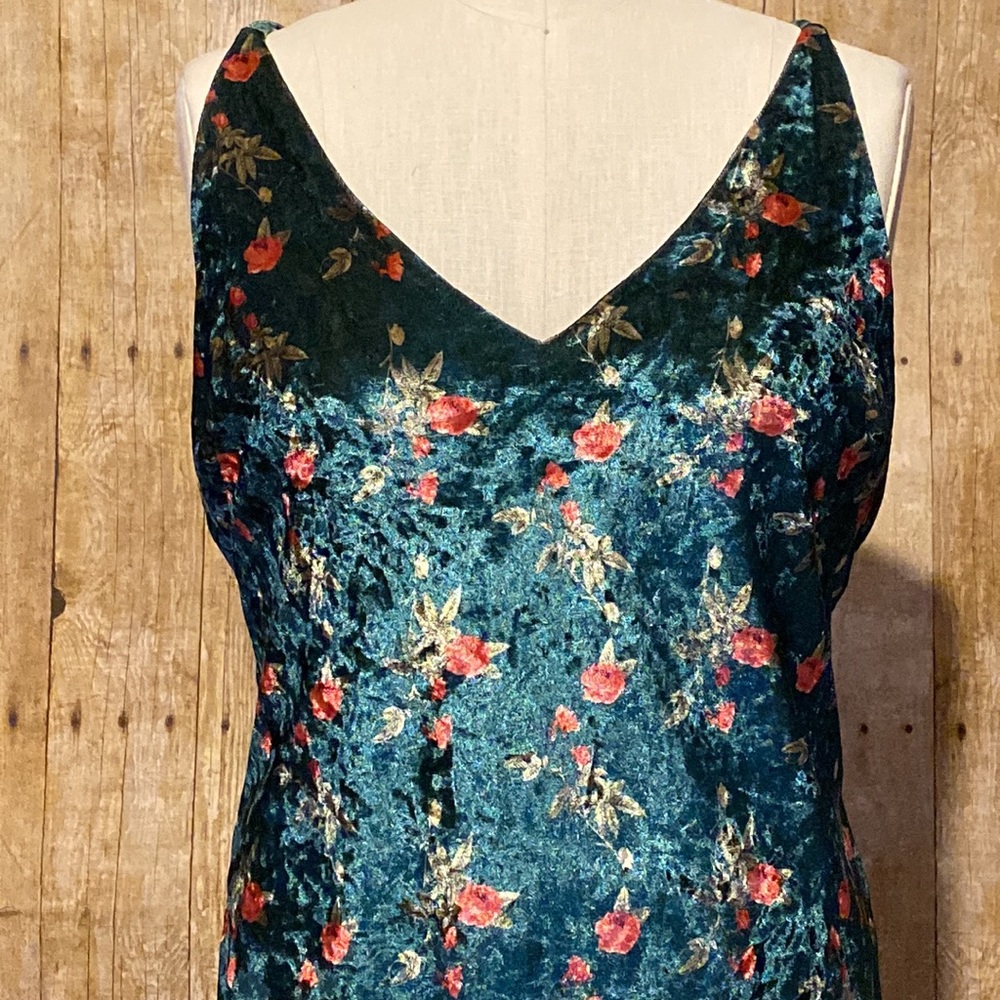NWT Sweet Look green floral velvety dress